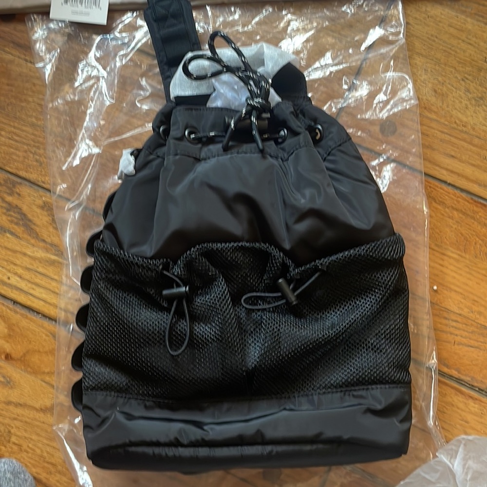 Dagne dover nova sling bag. NWT only been taken out for the pictures. - Picture 3 of 12